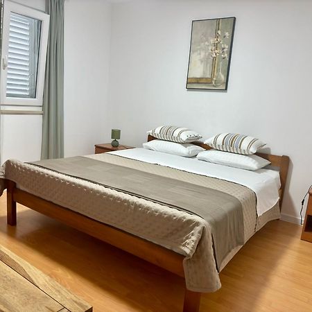 Apartments Cvitanovic Korcula Екстер'єр фото